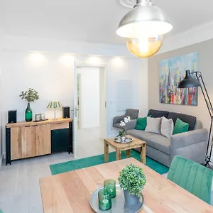 Appartement The Lachmann Vh, 2br One Living Up To 6 People, Berlijn
