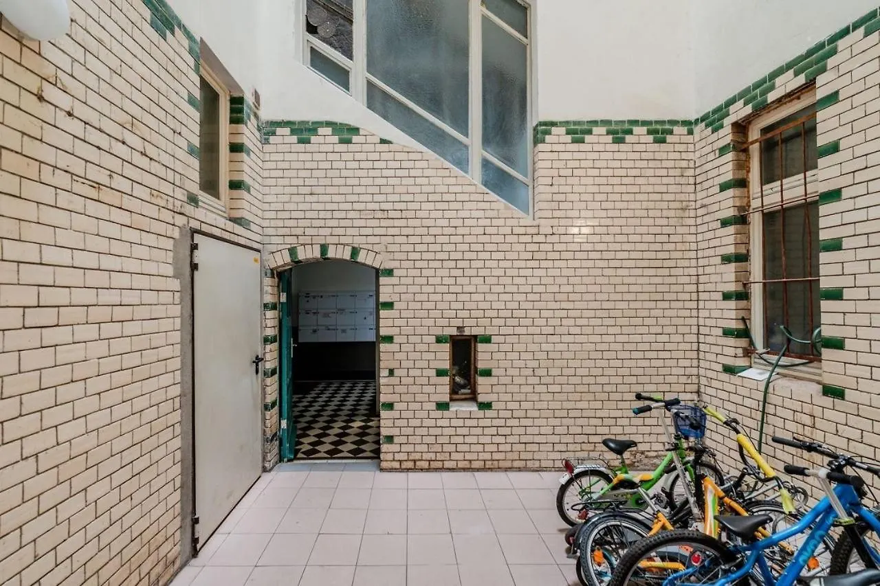Appartement Tranquil Retreat Prenziberlin Near Alexanderplatz