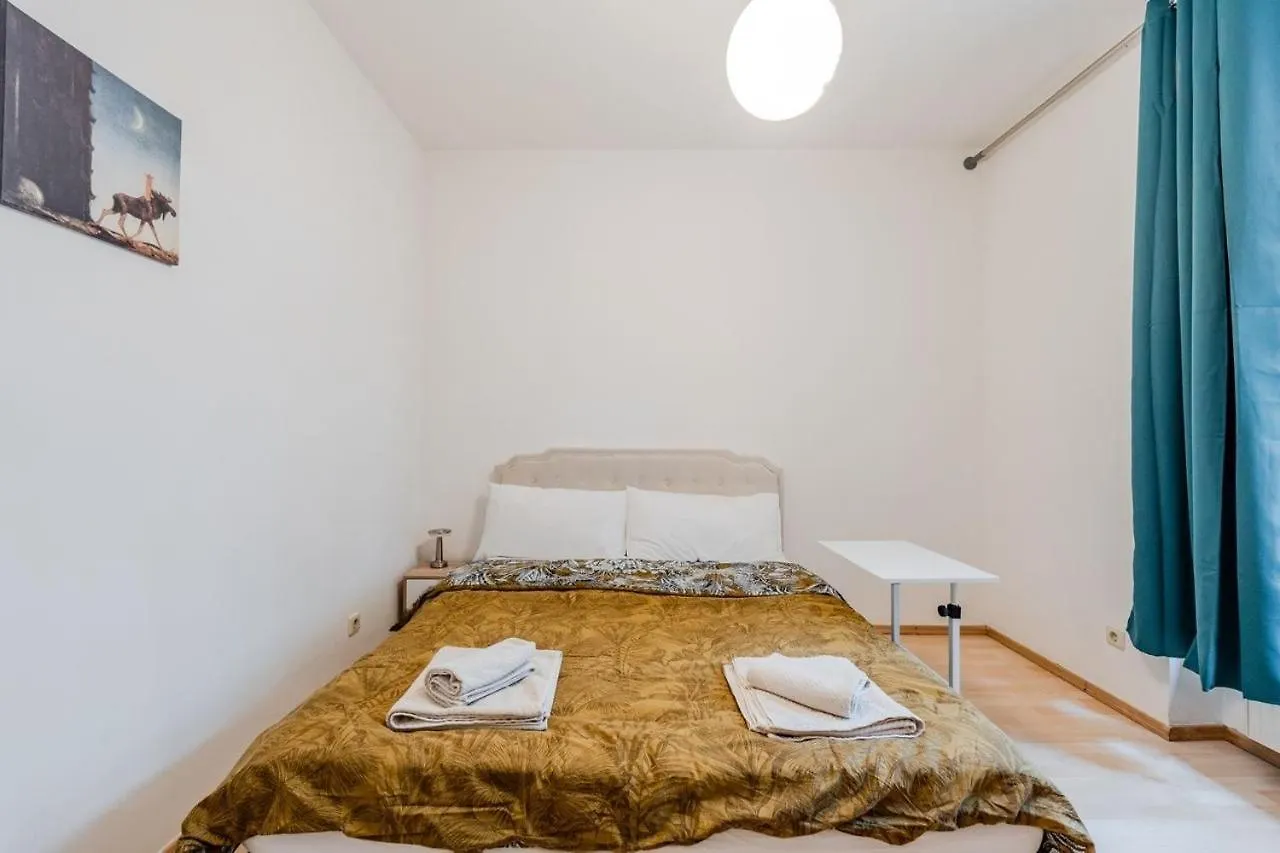 Tranquil Retreat Prenziberlin Near Alexanderplatz Apartment 0*, Berlin Germany