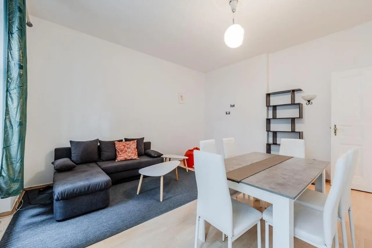 Tranquil Retreat Prenziberlin Near Alexanderplatz Apartment Berlin