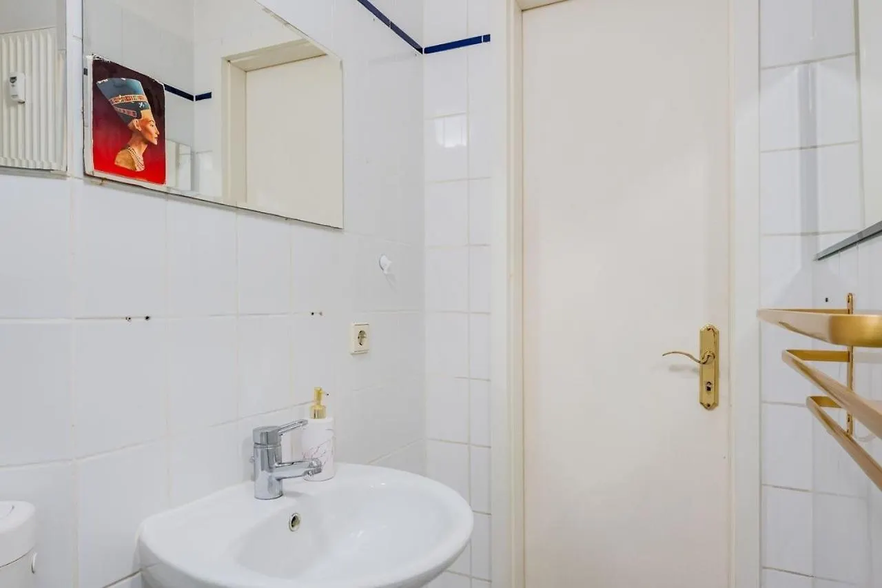 Tranquil Retreat Prenziberlin Near Alexanderplatz Apartment